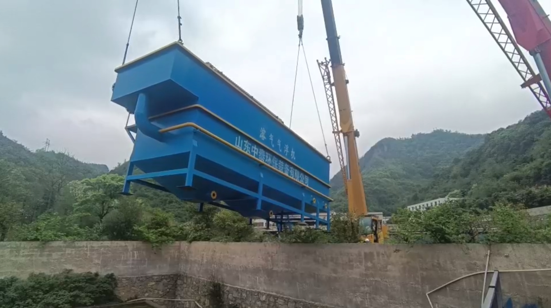 氣浮機，高效氣浮機，溶氣氣浮機，氣浮機安裝現(xiàn)場